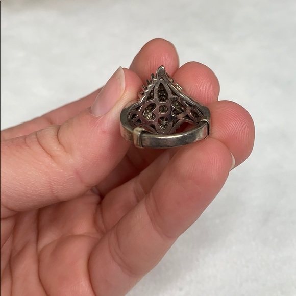 Diamond Ring - Picture 5 of 8